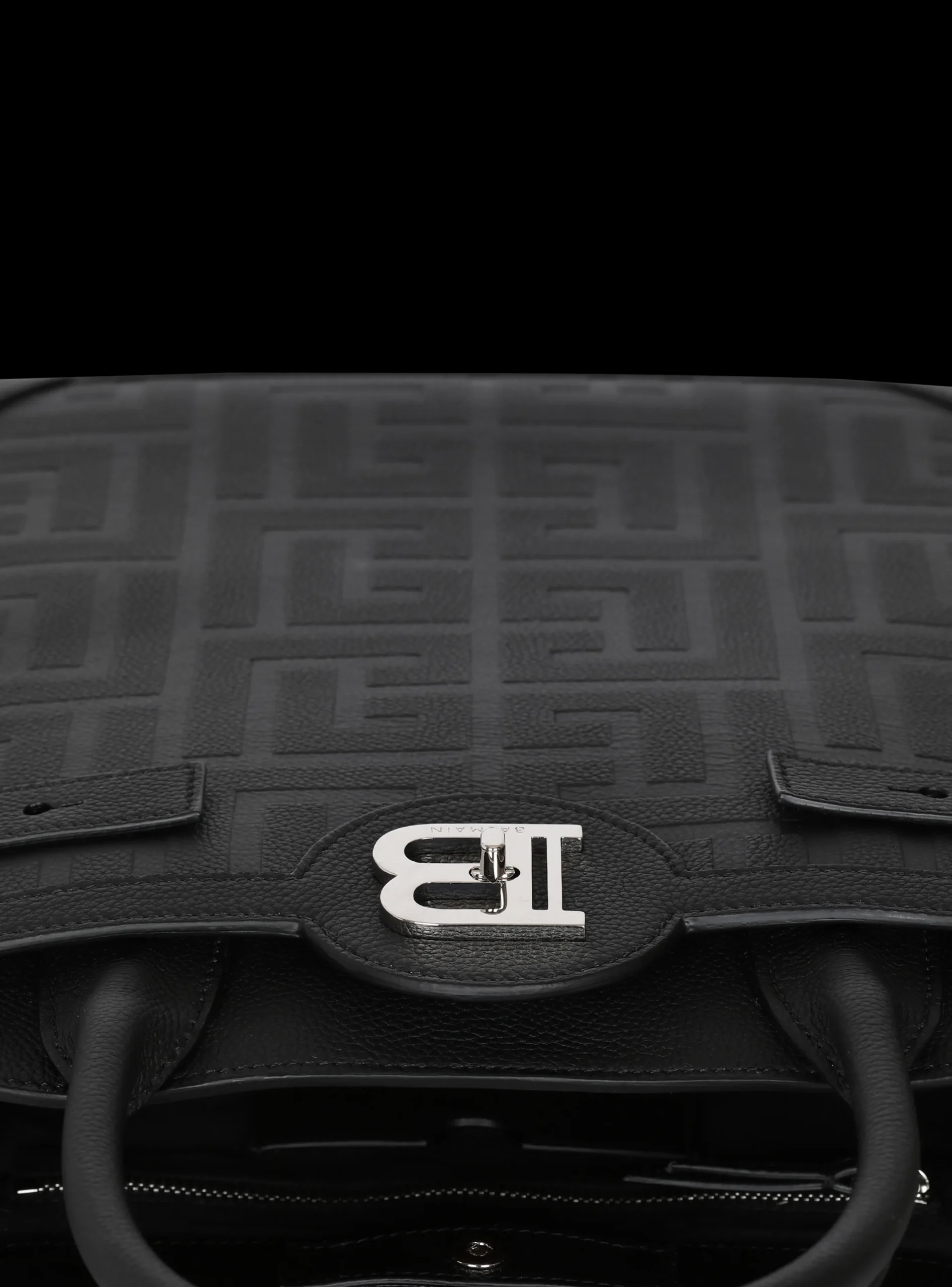 Discount B-Buzz 36 Monogrammed Canvas And Leather Tote Bag Bags And Backpacks