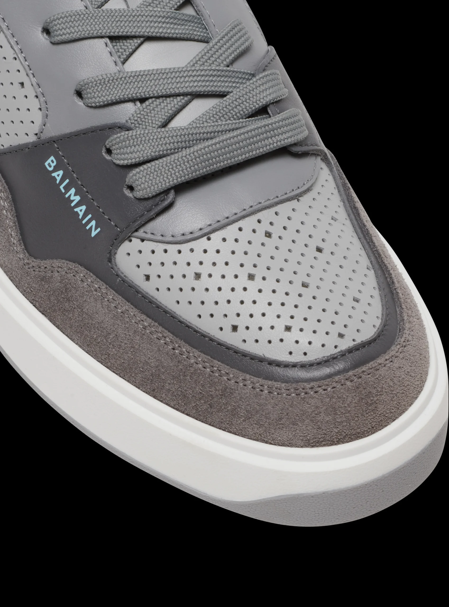 Discount B-Court Flip Perforated Leather Trainers B-Court