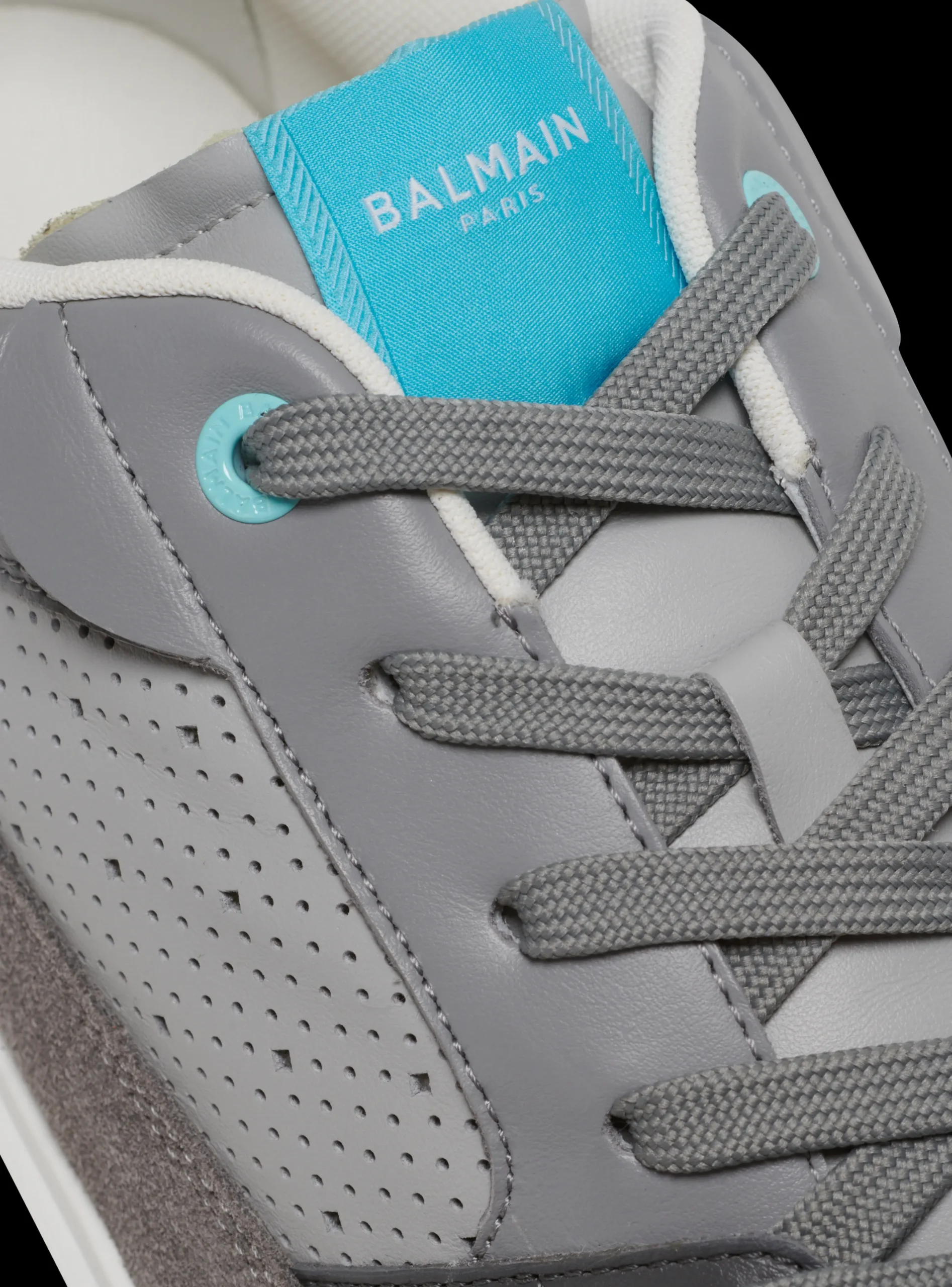 Discount B-Court Flip Perforated Leather Trainers B-Court