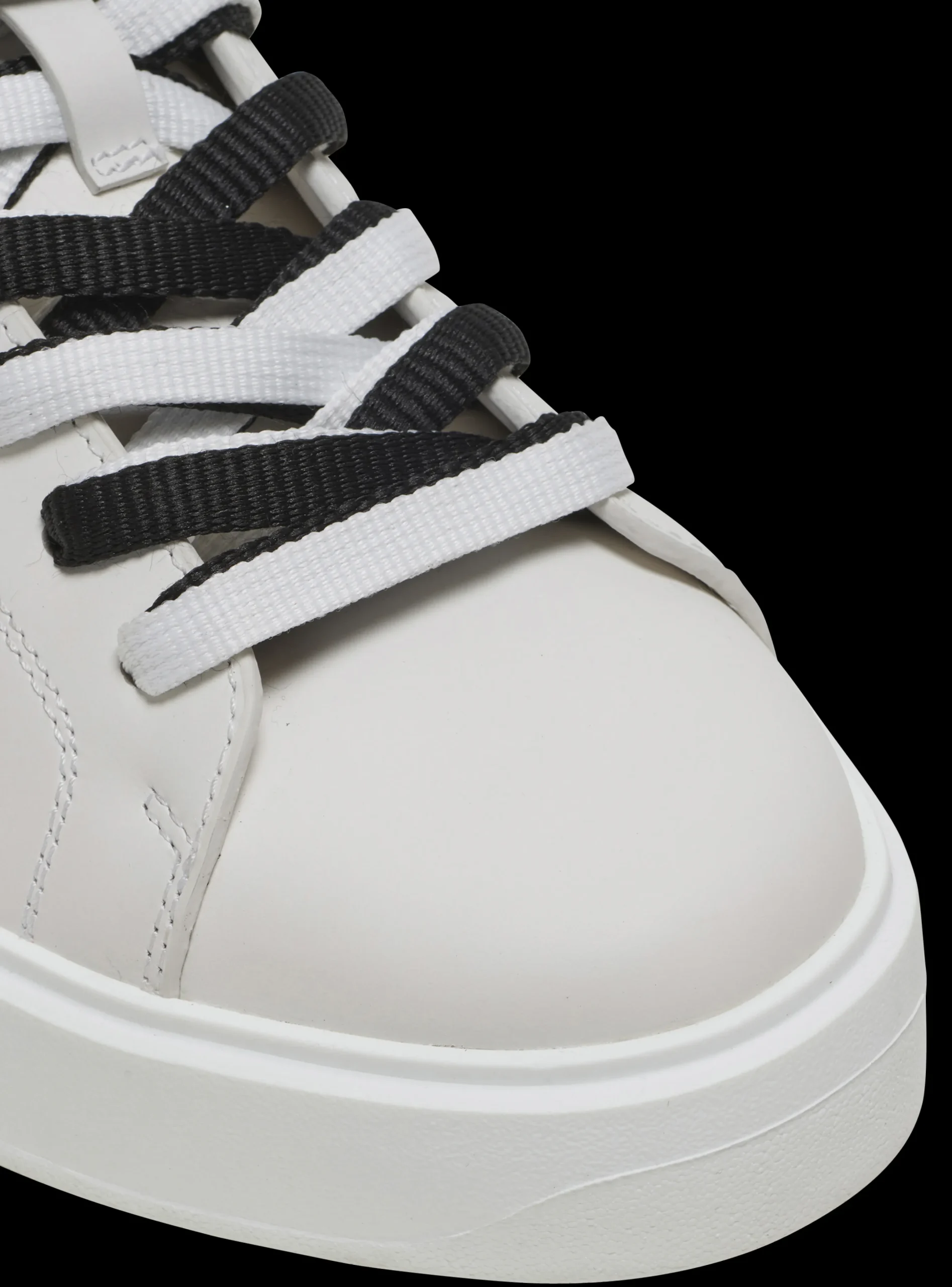 Store B-Court Smooth Leather Trainers Women B-Court