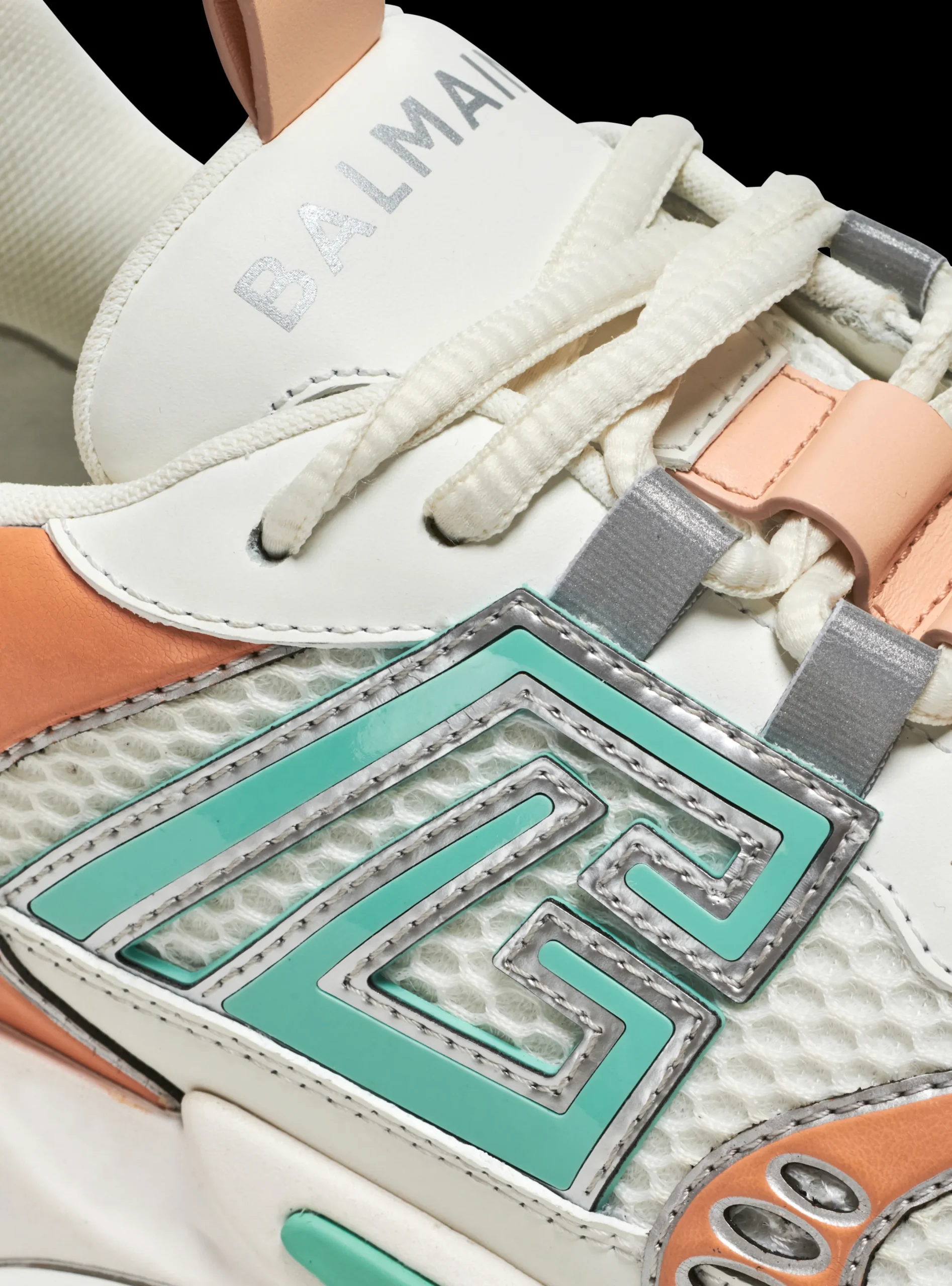 Store B-East PB Trainers In Technical Materials And Mesh Women B-East