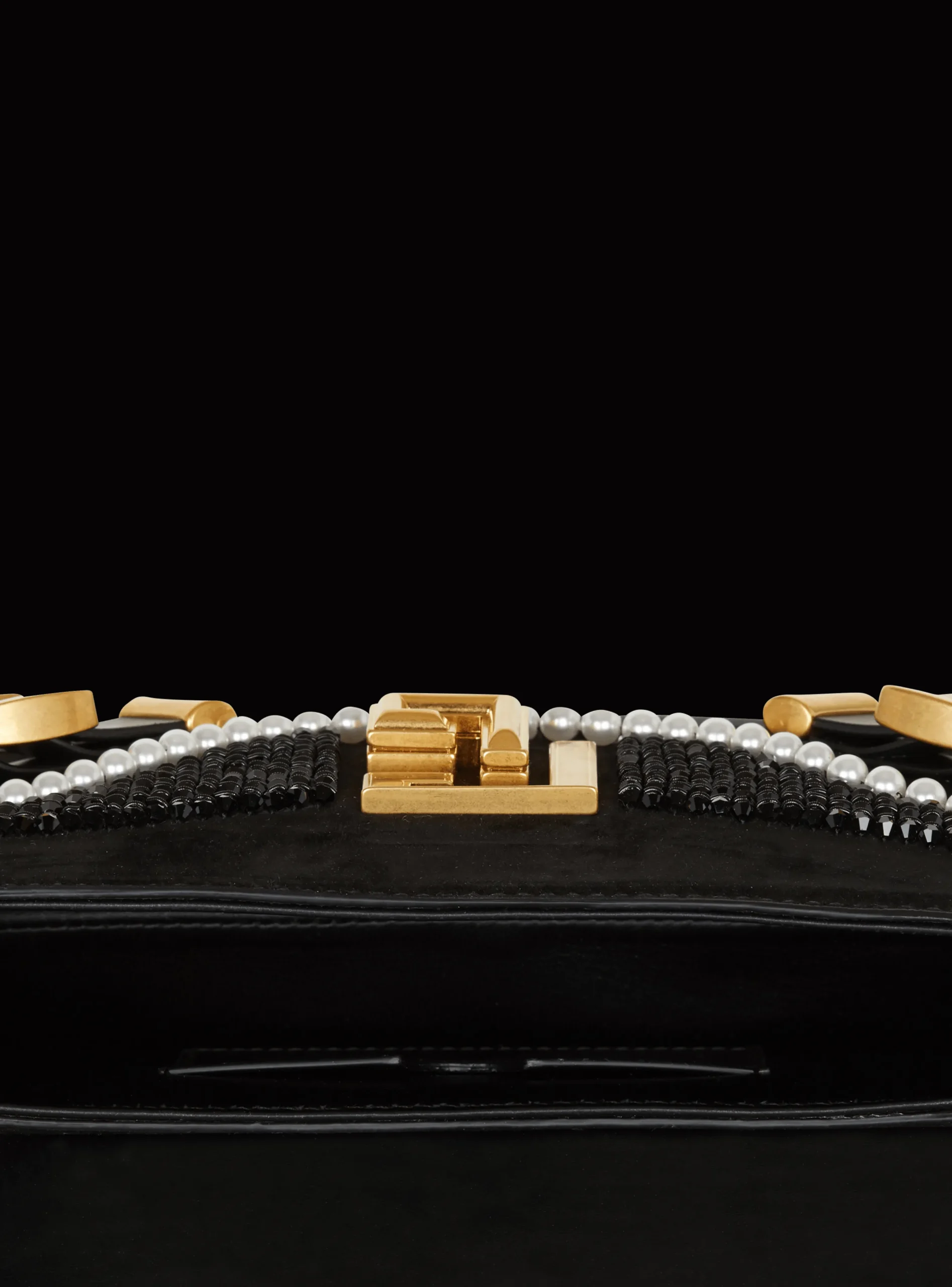Shop Blaze Pouch Bag In Beaded Leather Women Mini Bags|Shoulder Bags
