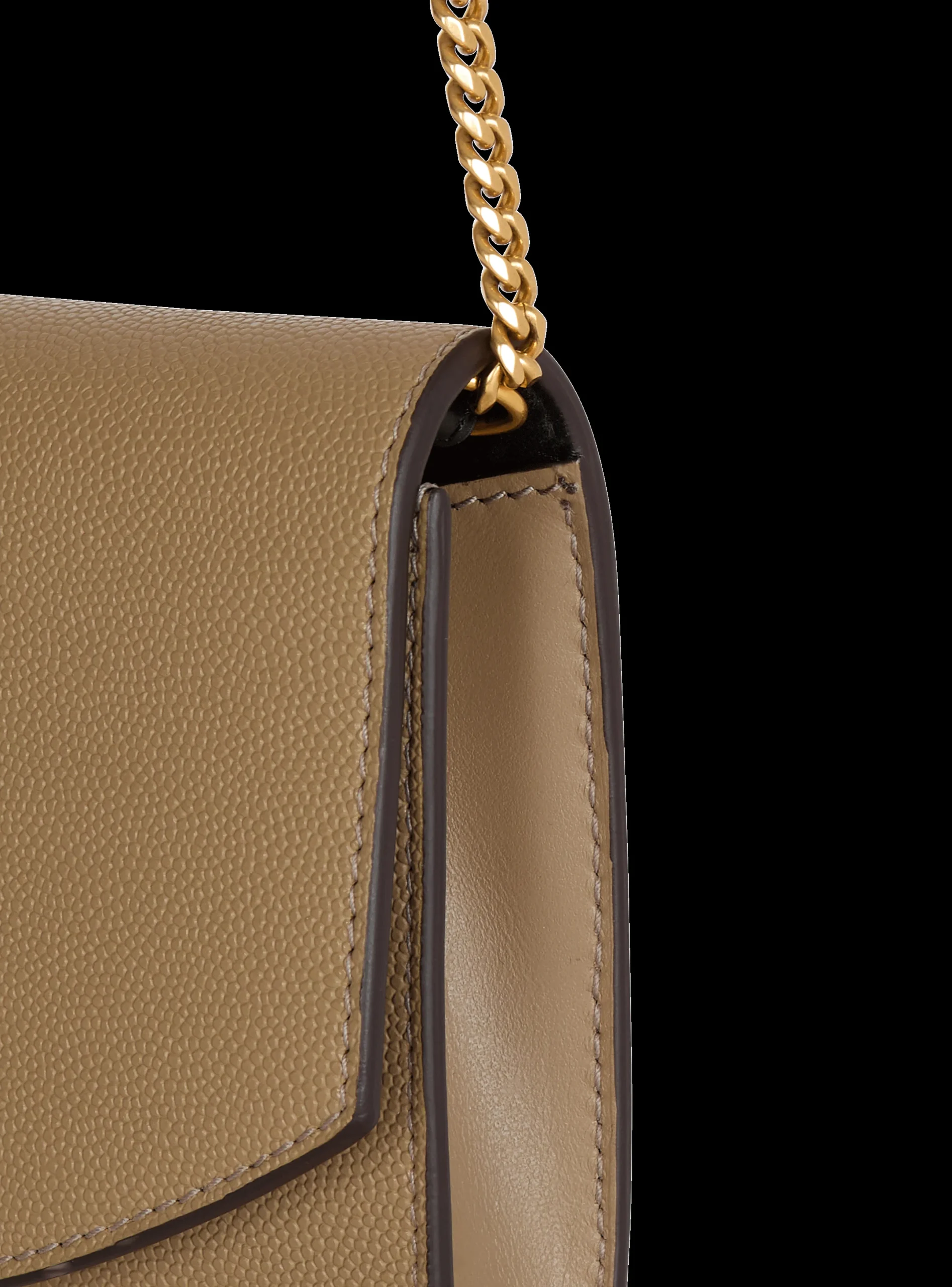 Flash Sale Emblème Grained Calfskin Clutch Women Small Leather Goods|Mini Bags