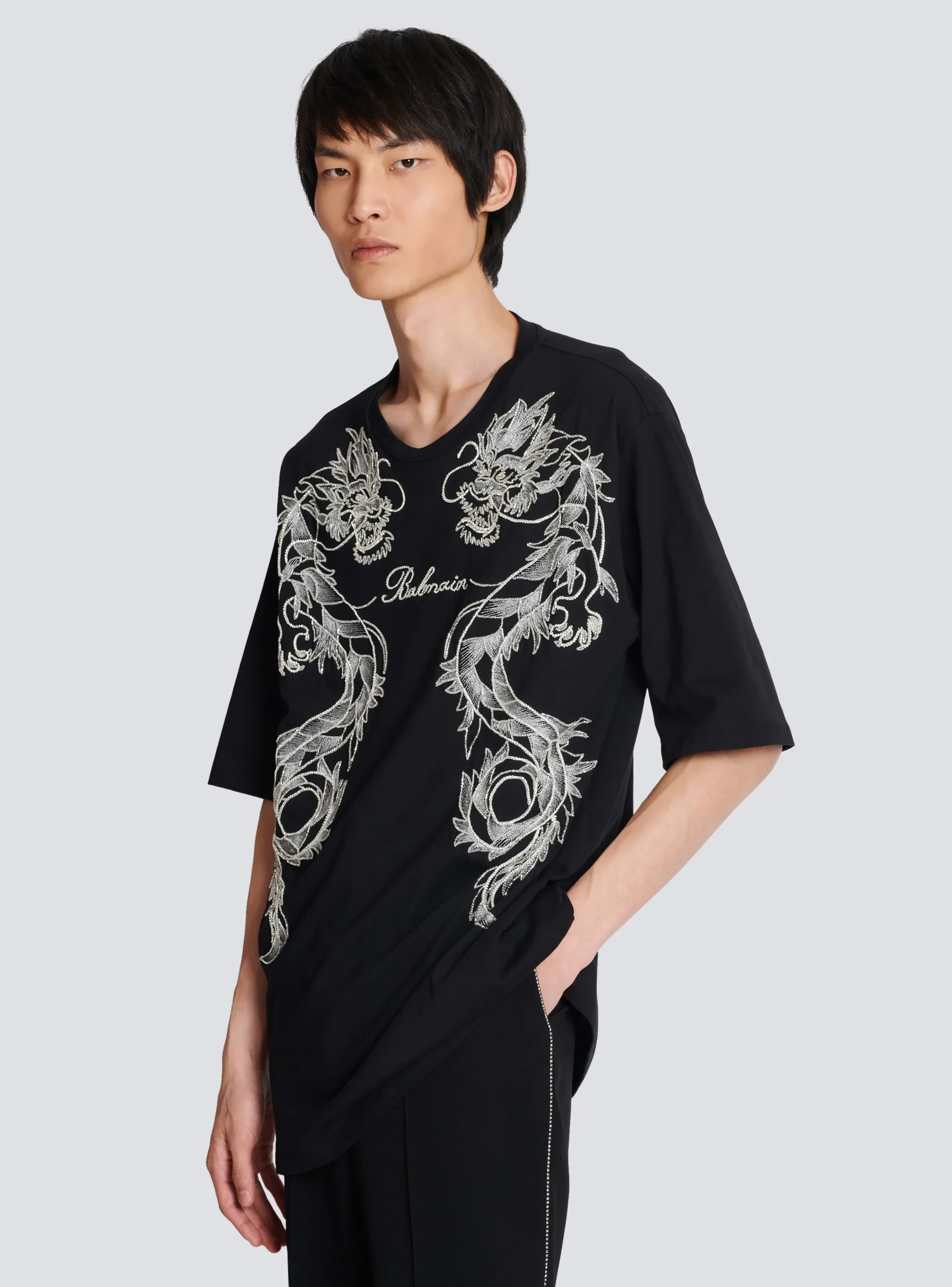 Cheap Embroidered Dragon T-shirt With Rhinestones T-Shirts