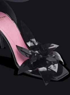 Best Sale Patent Leather Ruby Pumps With Flower Detail Women High Heels & Pumps